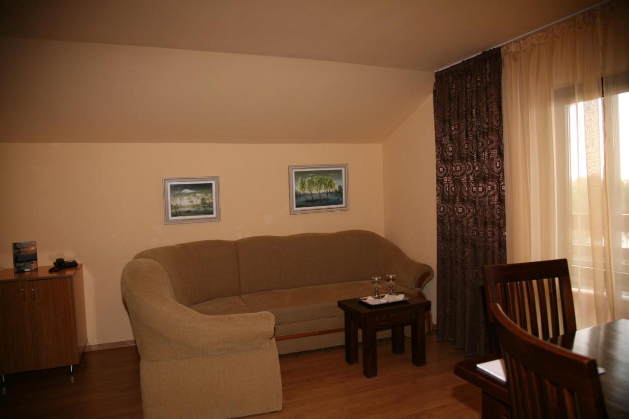 Vila Delta Travel - Mila 23 Mila Douazeci si Trei Room photo